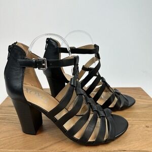 New‎ NWOB Womens XOXO Baxter Black Faux Leather Gladiator Sandals Heels Size 9.5